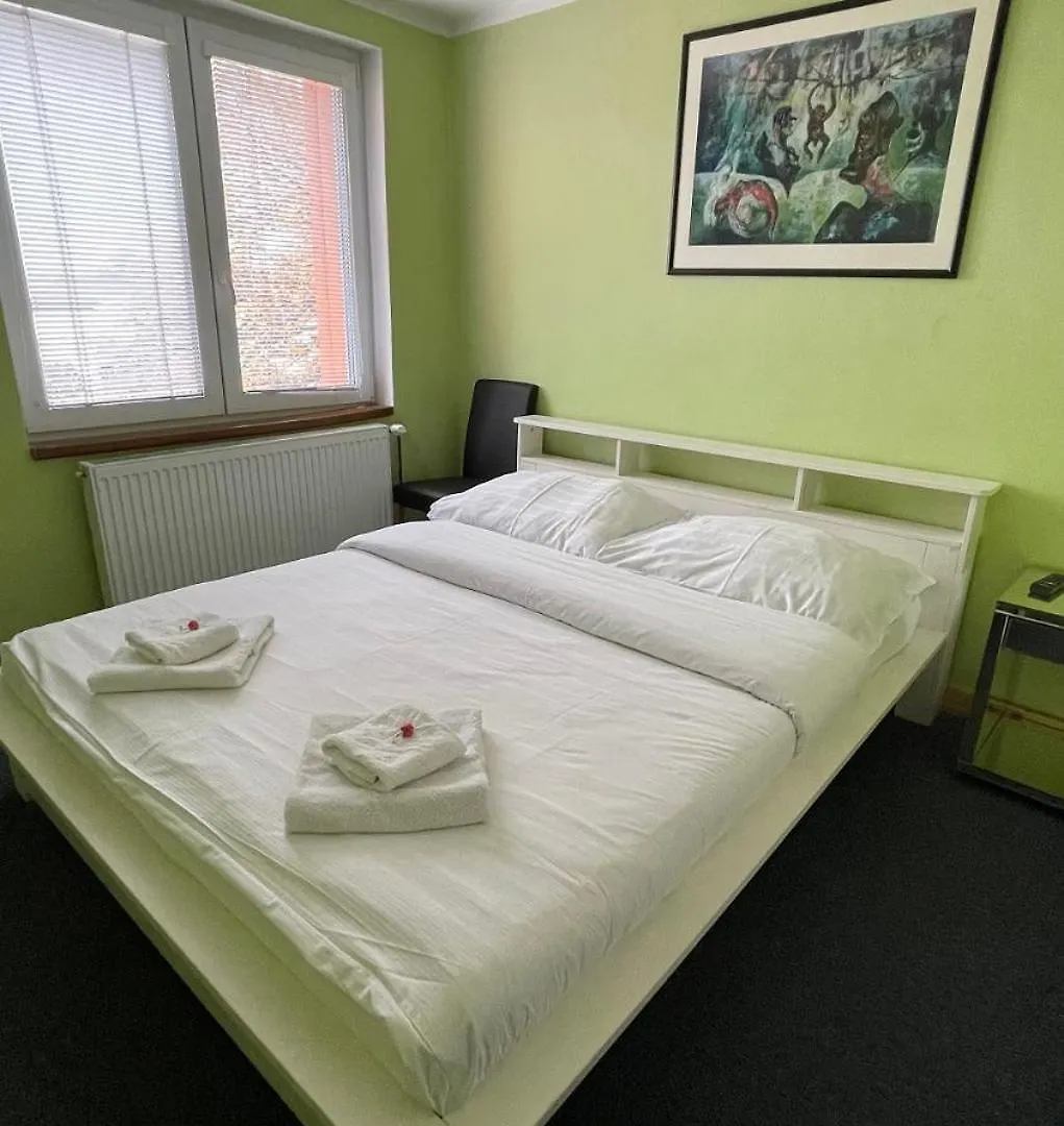 Hotel Jahodnice Prag